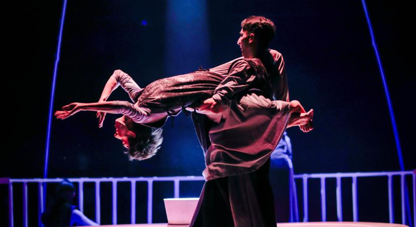 Trisztán és Izolda története elevenedik meg a Vojtina Bábszínház színpadán