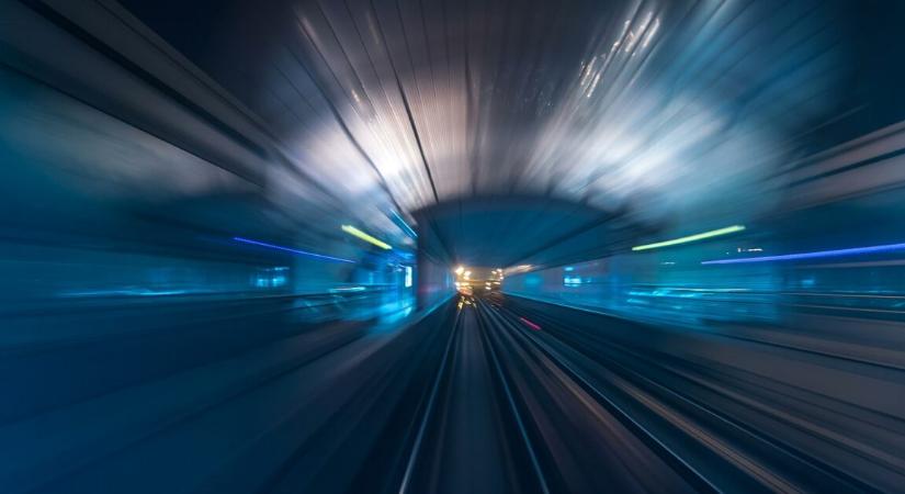 Rendkívüli bejelentést tett a MÁV szombat hajnalban – egy szakaszon teljesen leállt a vonatközlekedés