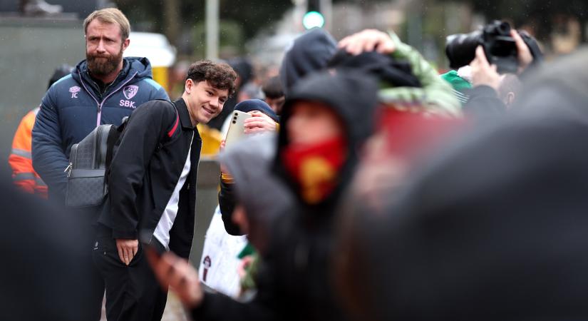 Tóth Alex máris őrületet keltett, odáig vannak érte a szurkolók