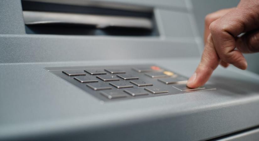 Pillanatok alatt elfogta a rendőrség az ATM-csalókat – így buktak le