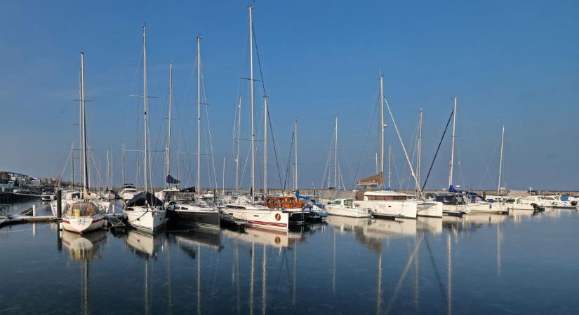 Bedurvultak a részeg „tengerészek": az ittas házaspár rátámadt a kikötőmesterre