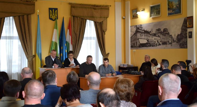 Megtartotta a 2026-os év első ülését a Beregszászi Városi Tanács