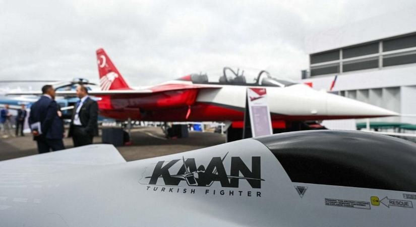 Megszülethetett a sivatag csodafegyvere: Rijád és Ankara közös vadászgéppel sokkolja a világot