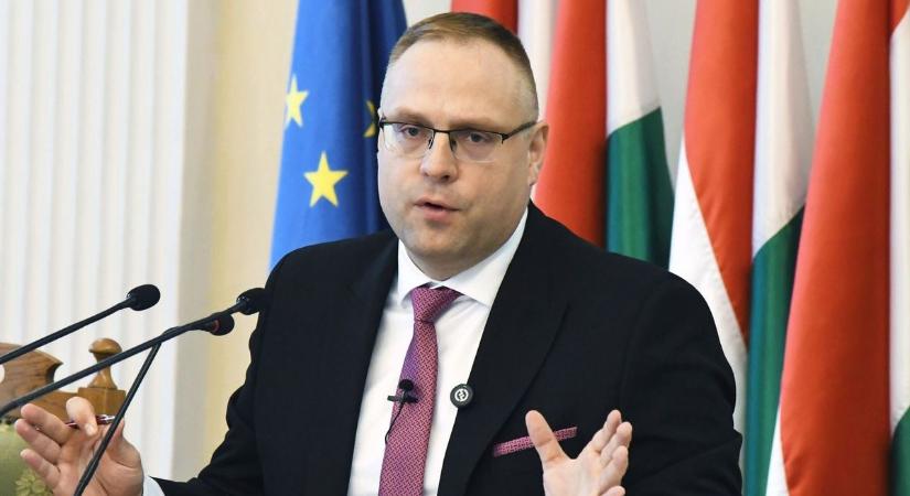 Megfontolná az adóemelések visszavonását Szolnok polgármestere, de van egy feltétele