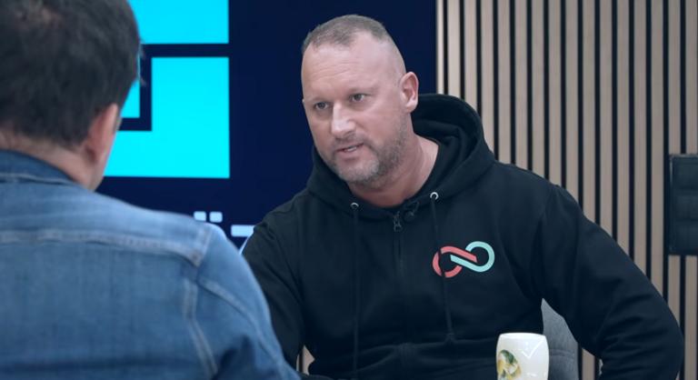 Alekosz prostikat emlegetve beszélt a tiszás Kapitány Istvánról