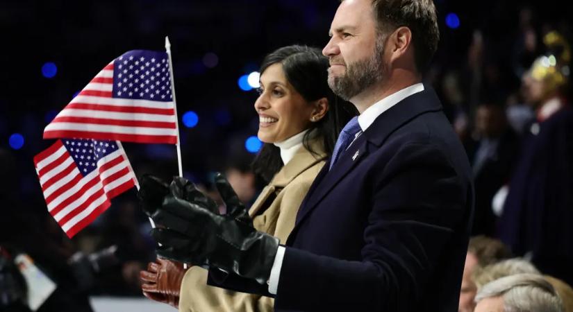 Füttykoncert fogadta az amerikai alelnököt az olimpiai megnyitón