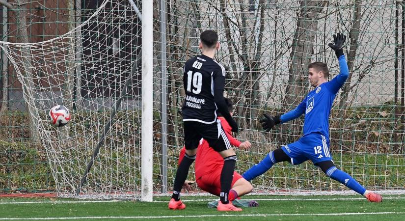 Szombati fociprogram: Egerben NB III.-as csapatok hangolnak