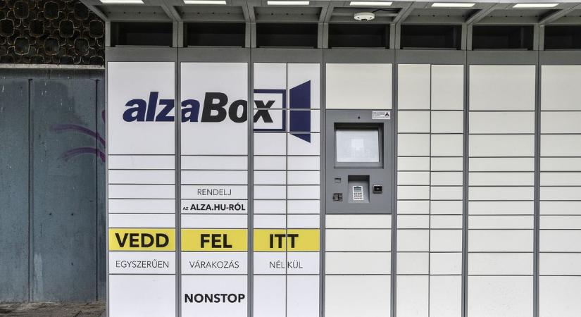 Egy tiszaújvárosi Alza csomagautomata szinte összes fiókját feltörték