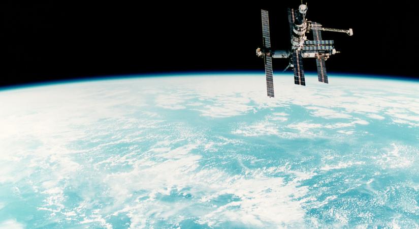 Az oroszok európai műholdak kommunikációját hallgathatták le