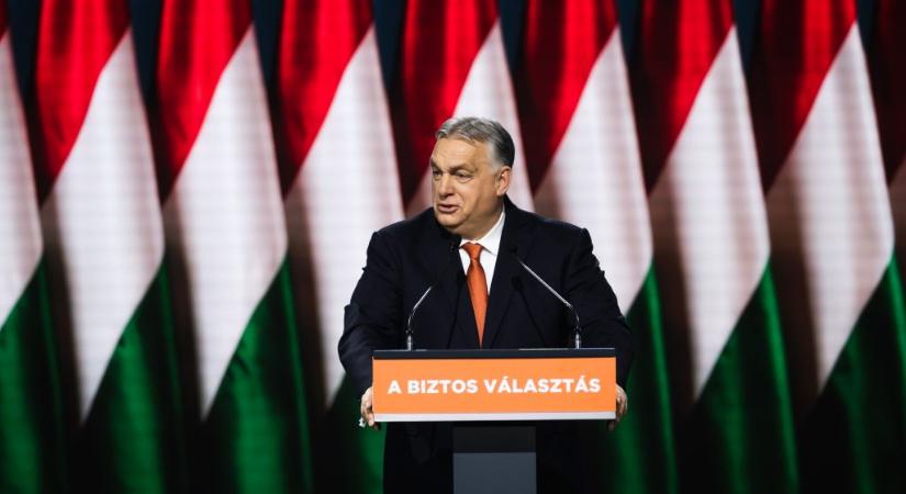 Orbán: Az ukrán elnököt kéne kitiltani