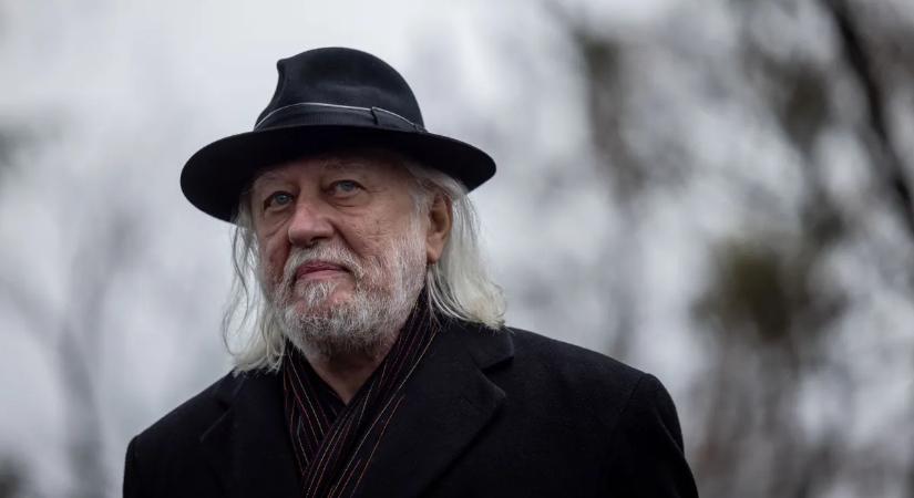 Joan Laporta klubelnök meghívta a Barcelona díszpáholyába a Nobel-díjas Krasznahorkai Lászlót