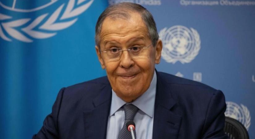 Lavrov „szánalmas diplomáciának” nevezte Macron szavait a Kreml vezetőjével való beszélgetés szándékáról