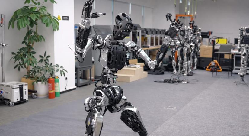 Úgy táncol a humanoid robot, mintha ember lenne – videó