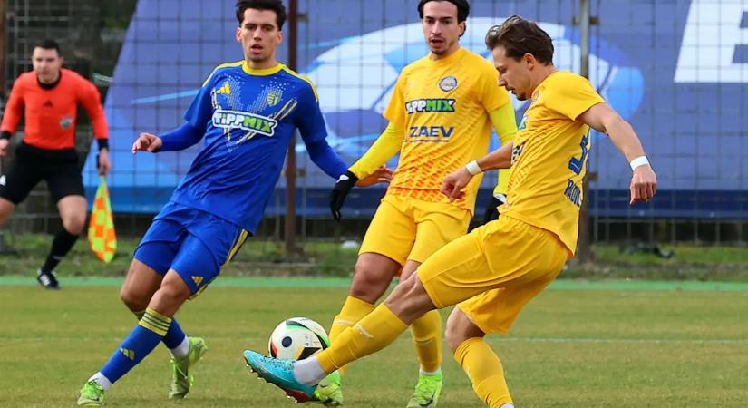 Ellentétes félidők után döntetlennel zárult a BVSC és a Csákvár csatája