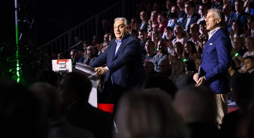 Orbán Viktor: Család vagyunk!