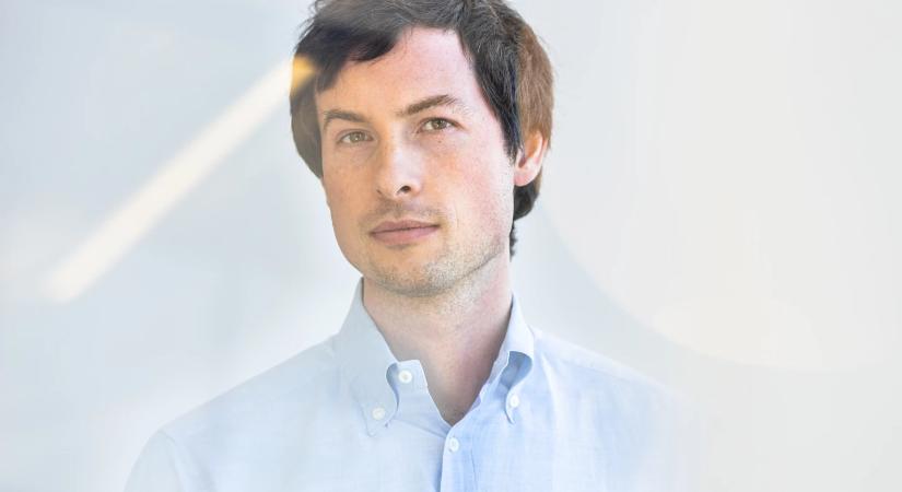 „Krónikus betegséggé válhat a rák” – Steve Jobs fia milliárdokkal akarja átírni a gyógyítást