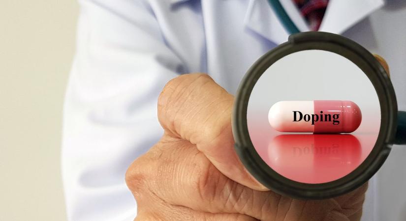 Szolnoki boltokban tartott razziát a rendőrség, mindkettőt bezáratták, amikor kiderült, mit árulnak