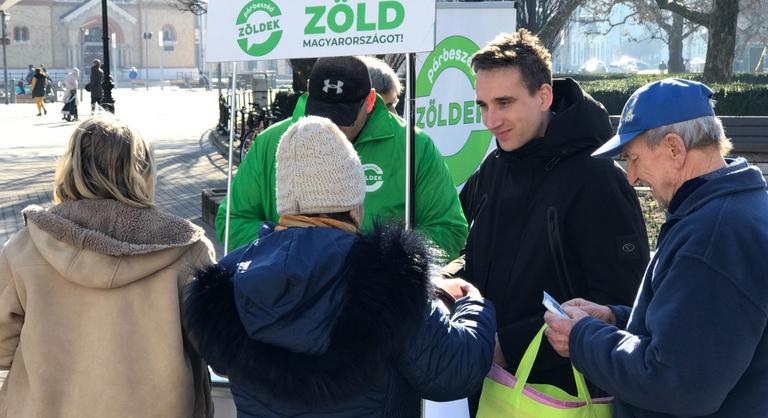 Újabb párt jelentette be, hogy nem indul az áprilisi választáson