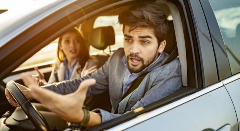 Vigyázz, becsapós! A legtöbb sofőr elrontja ezt a KRESZ-tesztet