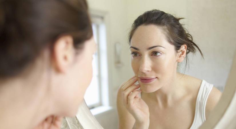 Nem is gondolná: 6 hétköznapi szokás, amelyek észrevétlenül öregítenek