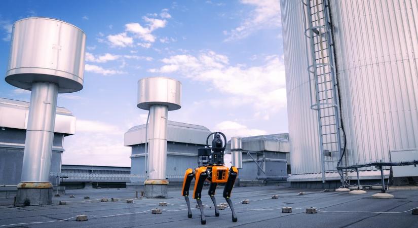 Annyira bevált Bécsben az egy robotkutya, hogy most négy másikat is szolgálatba állítanak