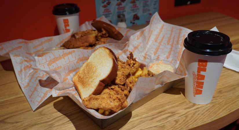 Megnyitott Budapest legújabb gyorsétterme: különleges csirke street fooddal hódítaná meg a piacot a magyar cég