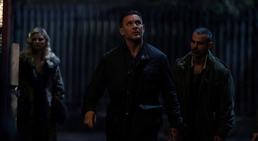 Tom Hardy és Pierce Brosnan párosa minden eddiginél brutálisabb krimivel állít falhoz, 94% a kritikusoknál, 100% adrenalin minden részben