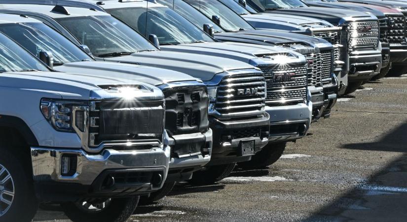 Luxuscikk lett az új autó: már nemcsak Magyarországon, hanem Egyesült Államokban is