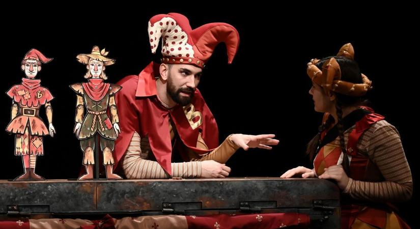 Kettős premiert tart a Ciróka Bábszínház