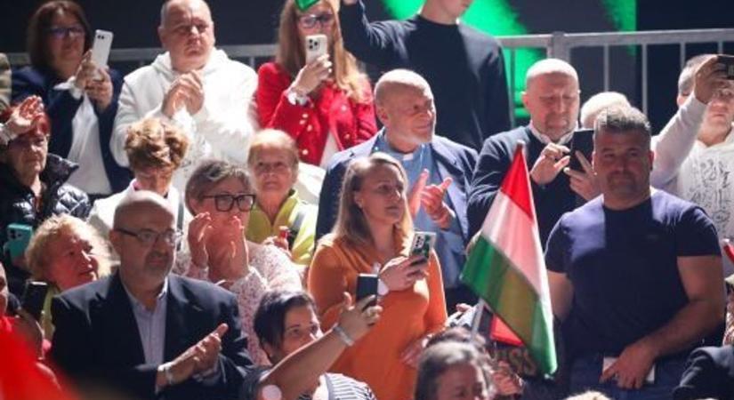 Uniós (és így magyar) katonák az ukrán fronton? Erről is döntünk áprilisban