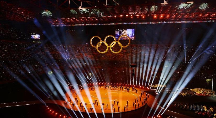 Szelíd virtus, harsány füttyszó a téli olimpia nyitányán