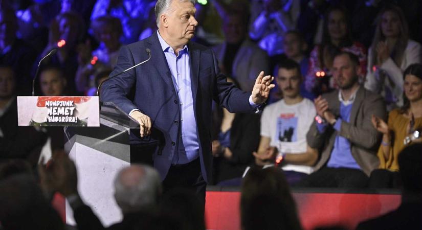 Aki a Néppártban van, engedelmeskedik