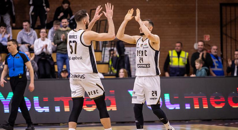 Sorozatban öt győzelemnél tartanak a DEAC kosarasai