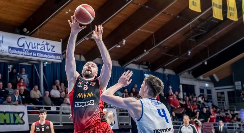 A túlóra a vendég Debrecennek kedvezett Oroszlányban