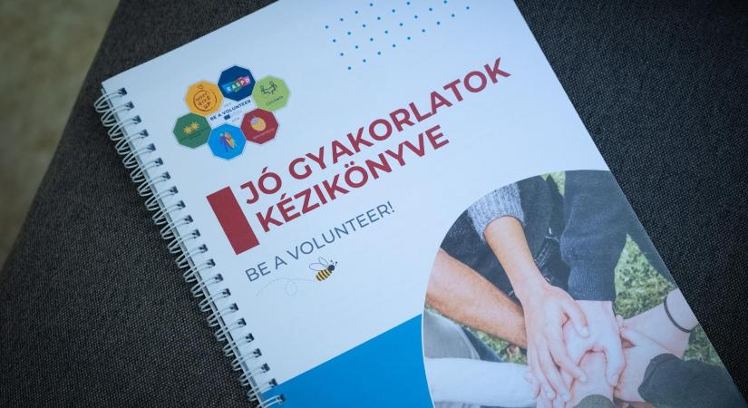 Bárki képes adni – Most zárult a projekt, fogyatékossággal élők tapasztalhatták meg, milyen az, amikor ők nyújtanak segítő kezet másoknak