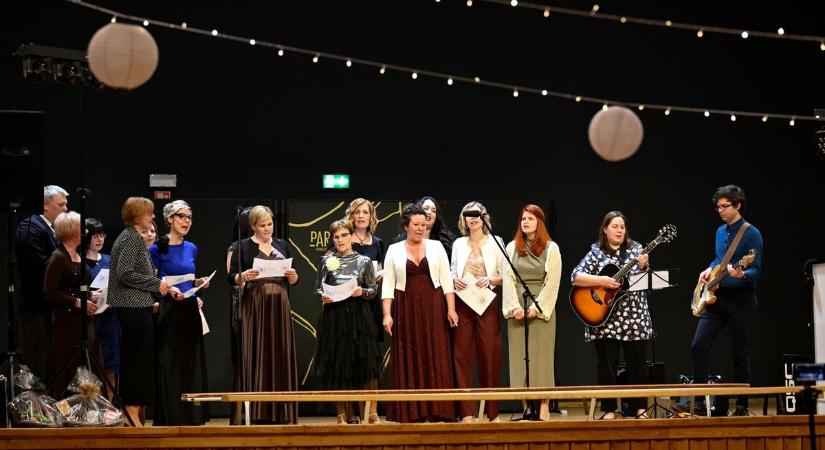 Bolyai-bál - A tehetséges diákokat és tanárokat támogatják a bevételből - fotók, videó