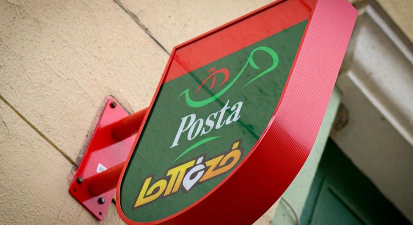 Péntektől kézbesítik a februári dupla és a 14. havi nyugdíj első negyedét