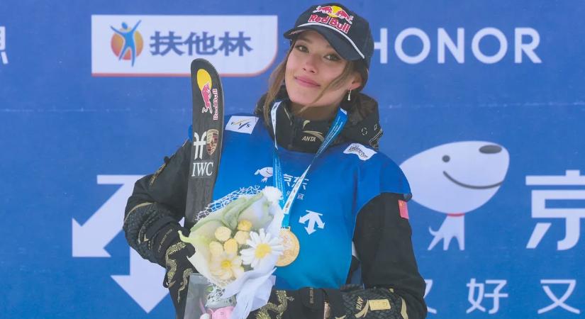 Szuperszexi bikiniben hódít a téli olimpia ledögösebb versenyzője