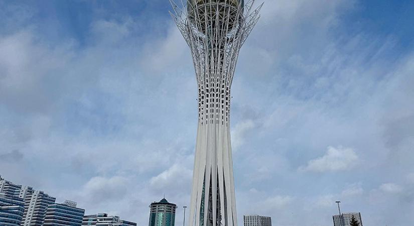 Átfogó alkotmányreform Kazahsztánban