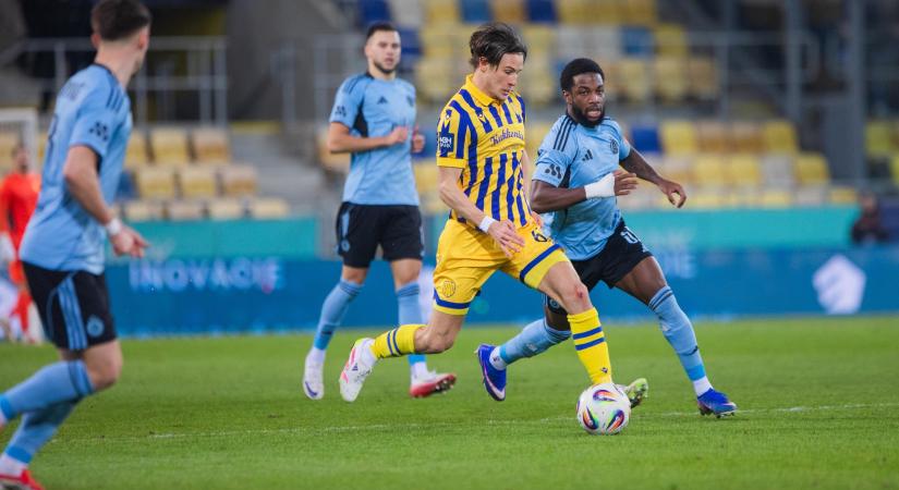 Háromgólos vereséggel kezdte a tavaszt a DAC a Slovan ellen
