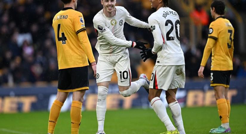 Bő 20 perc alatt mesterhármast szerzett és történelmet írt a Chelsea futballistája