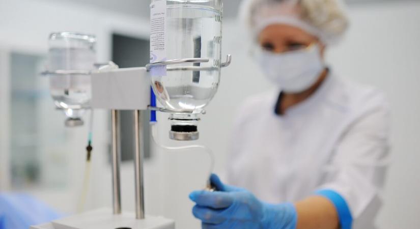 Egy baleset miatt elvesztette az emlékeit, majd újra beleszeretett a barátnőjébe