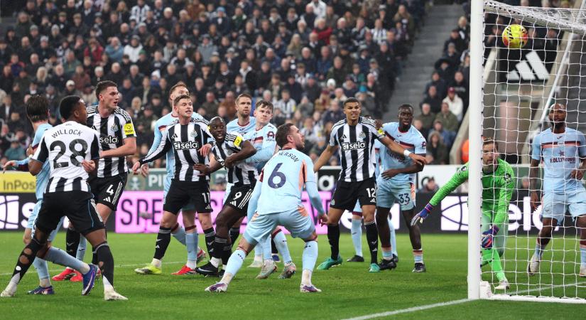 85. percben kapott gól sodorta komoly veszélybe az észak-angliai edző állását