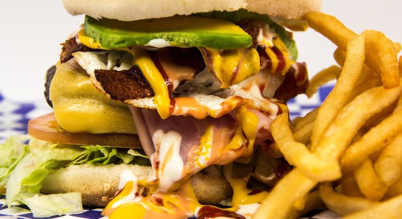 Mi okozza a magas koleszterinszintet?