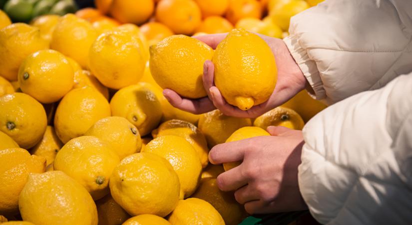 Így derítsd ki már a boltban, hogy a citrus héja tele van-e vegyszerrel!