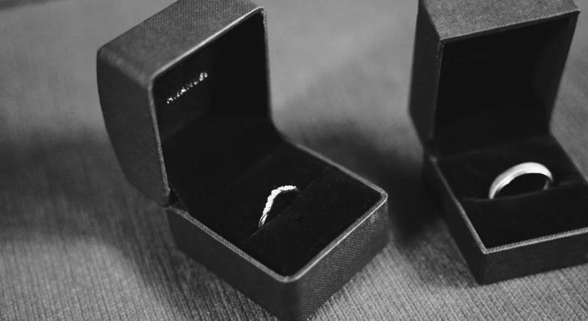 Együtt tervezték a jövőt, végül tragikus módon együtt temették el a fiatal párt