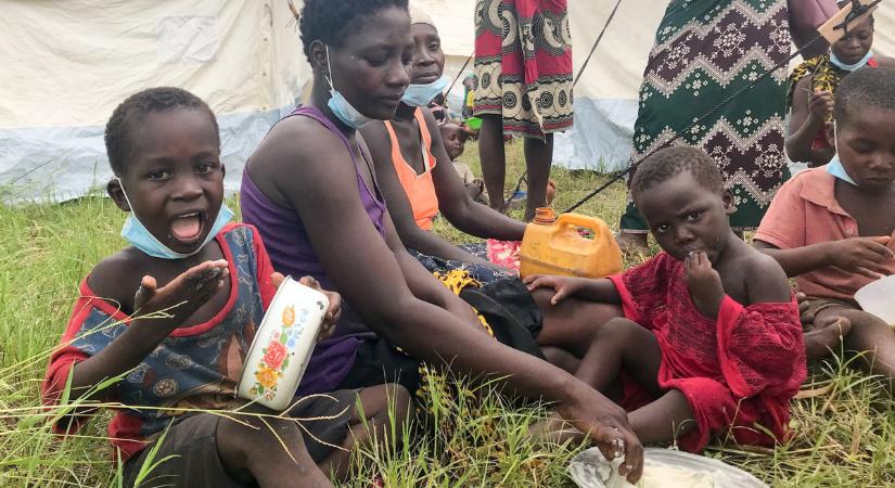 Volna mit tennie helyben az EU-nak is, hogy ne ürüljön ki Afrika