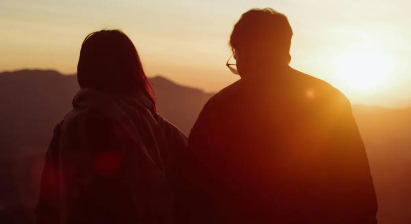 Minden emlékét elveszítette, majd újra beleszeretett a barátnőjébe: így él manapság a súlyos baleset túlélője