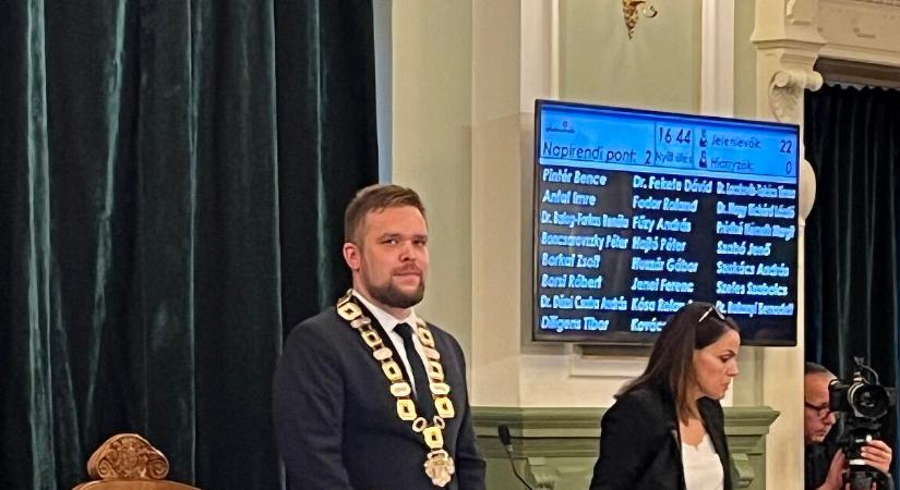 Büntetőeljárás indult a Győrből eltűnt 1,7 milliárd forint miatt