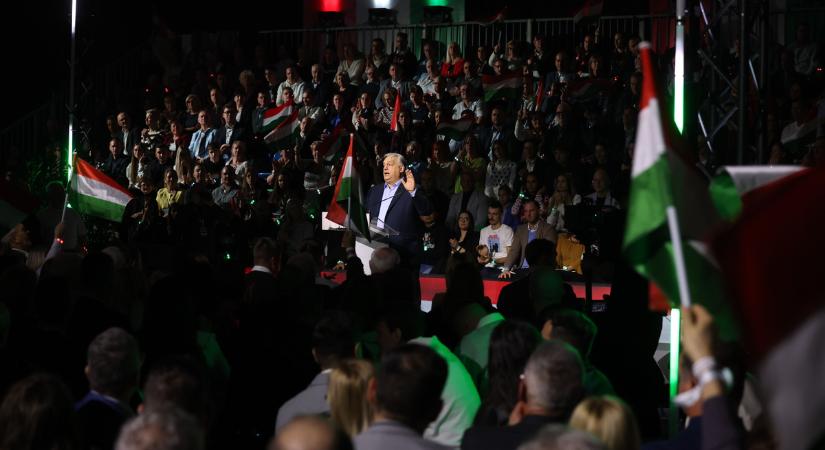 Elmondták a szombathelyiek: ezért vettek részt a Háborúellenes Gyűlésen